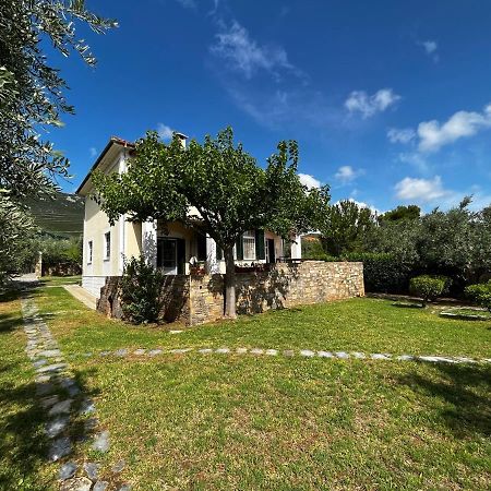 Villa Liana Sourpi Exterior photo
